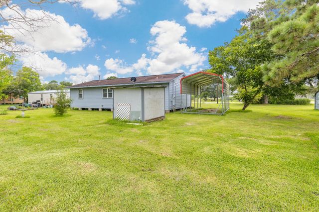 37 Private Road 6065, Dayton, TX 77535