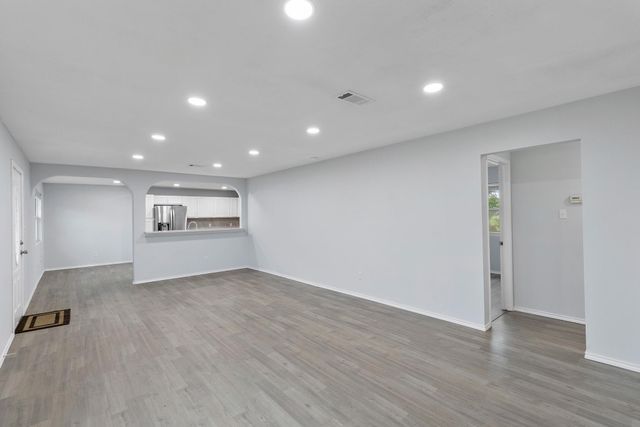 37 Private Road 6065, Dayton, TX 77535