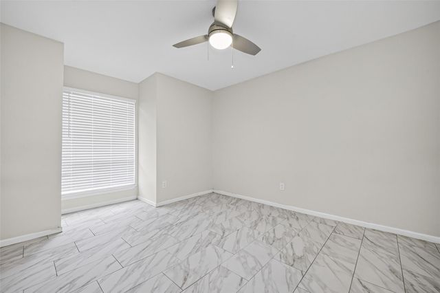 5929 Queensloch Drive 131, Houston, TX 77096