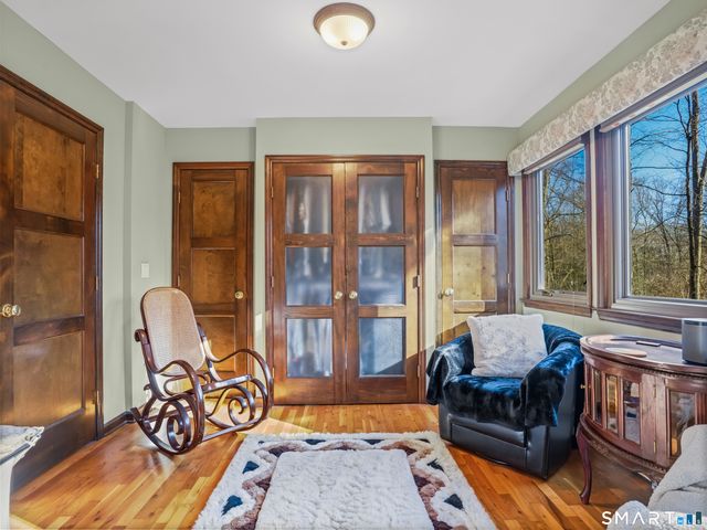 208 Cascade Road, Stamford, CT 06903