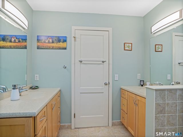 208 Cascade Road, Stamford, CT 06903