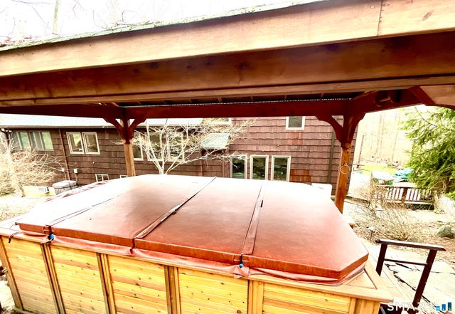 208 Cascade Road, Stamford, CT 06903