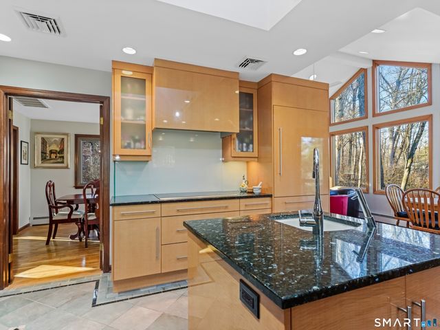 208 Cascade Road, Stamford, CT 06903