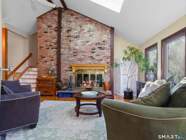 208 Cascade Road, Stamford, CT 06903