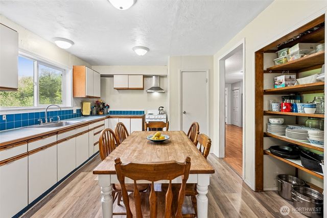 17122 61st Street NW, Vaughn, WA 98394