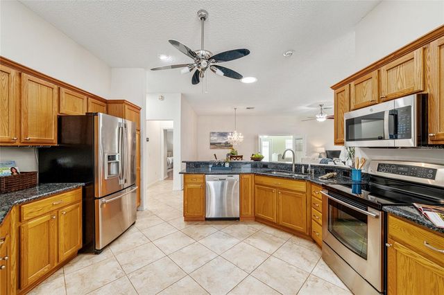 17984 SE 89TH ROTHWAY COURT, The Villages, FL 32162