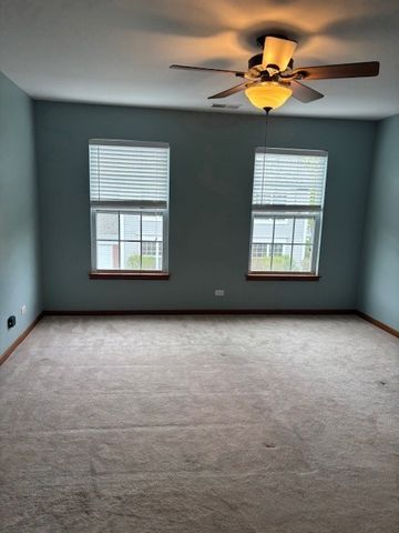 124 W PARK Avenue C, Sugar Grove, IL 60554
