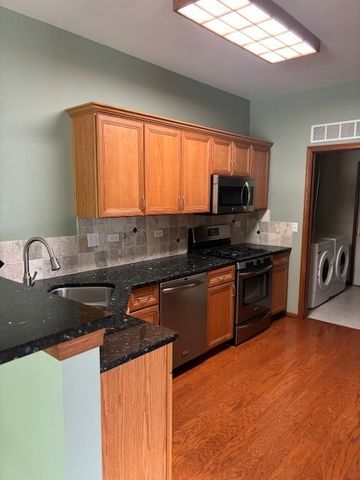 124 W PARK Avenue C, Sugar Grove, IL 60554