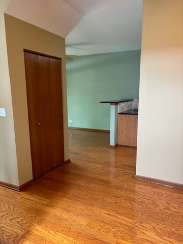 124 W PARK Avenue C, Sugar Grove, IL 60554