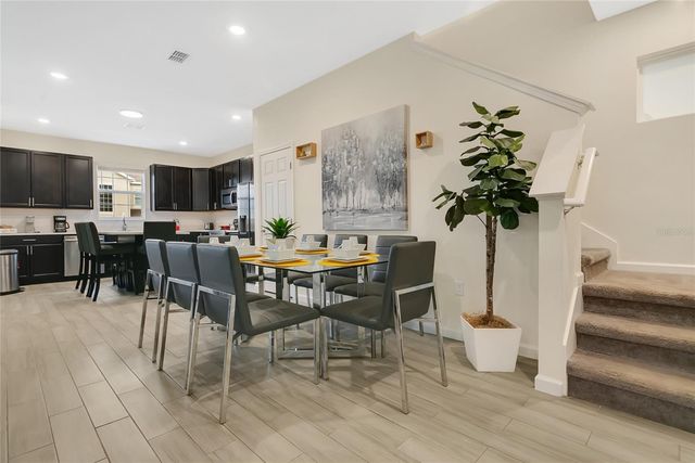 262 BELLA PRESTWICK BOULEVARD, Davenport, FL 33837