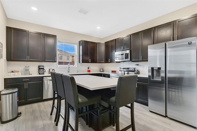 262 BELLA PRESTWICK BOULEVARD, Davenport, FL 33837