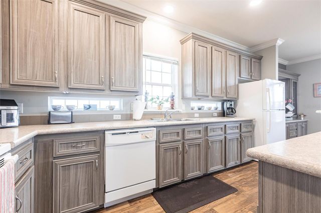 168 DUCHESS AVENUE, Nokomis, FL 34275