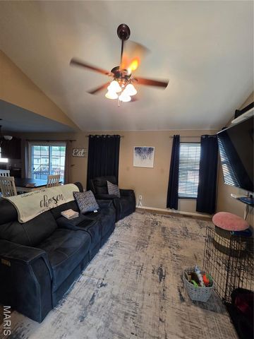 23623 Restore Road, Waynesville, MO 65583