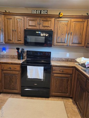 23623 Restore Road, Waynesville, MO 65583