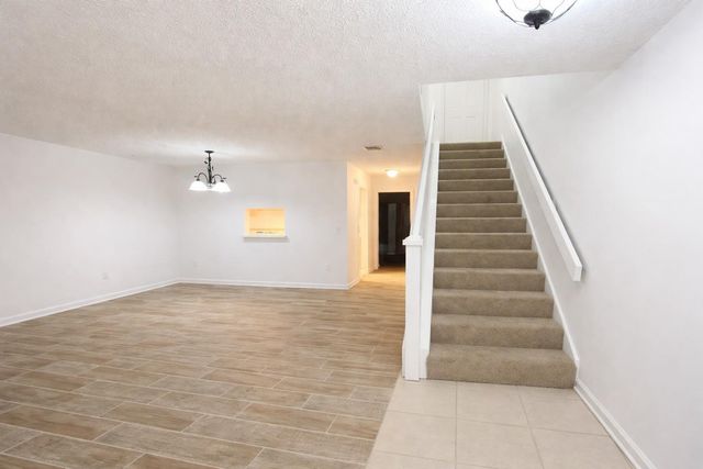 1294 White Pine Drive 1294, Wellington, FL 33414