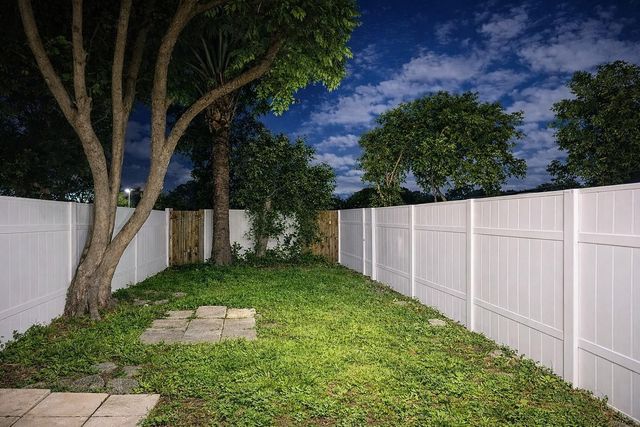 1294 White Pine Drive 1294, Wellington, FL 33414