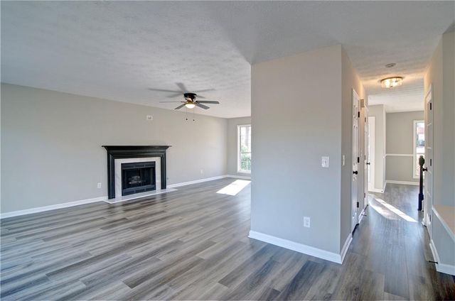 22 Fallow Lane, Acworth, GA 30101