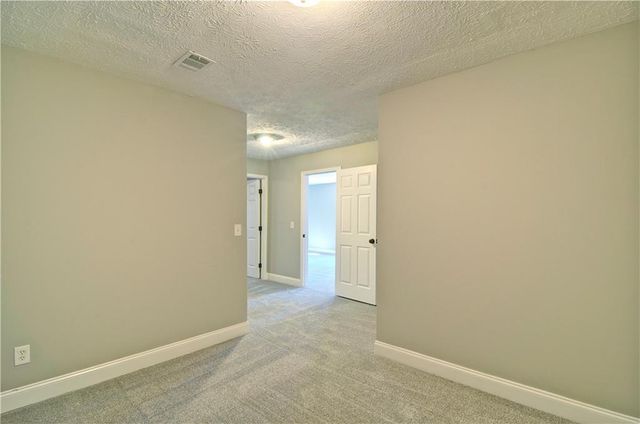 22 Fallow Lane, Acworth, GA 30101