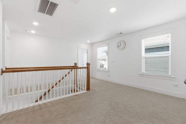 688 Conifer Dr, Spring Hill, TN 37174