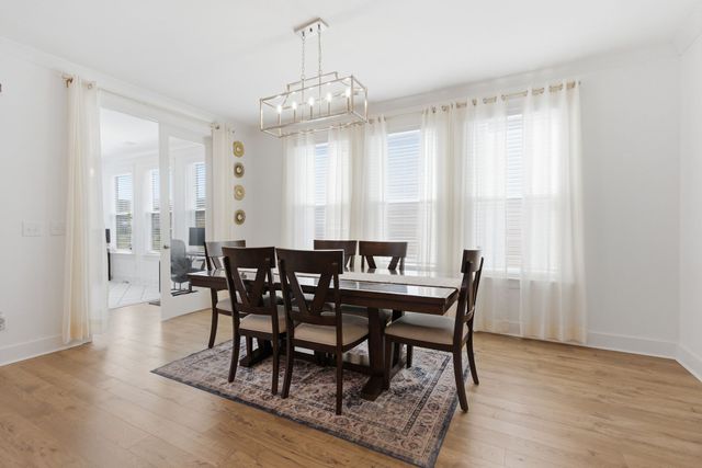 688 Conifer Dr, Spring Hill, TN 37174