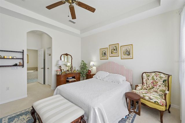 2288 SIFIELD GREENS WAY, Sun City Center, FL 33573