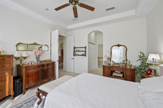 2288 SIFIELD GREENS WAY, Sun City Center, FL 33573