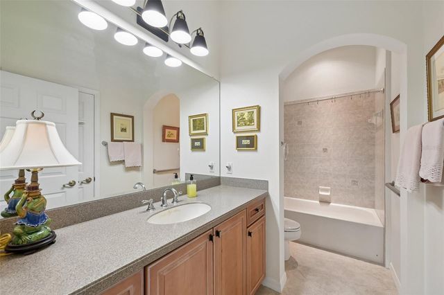 2288 SIFIELD GREENS WAY, Sun City Center, FL 33573