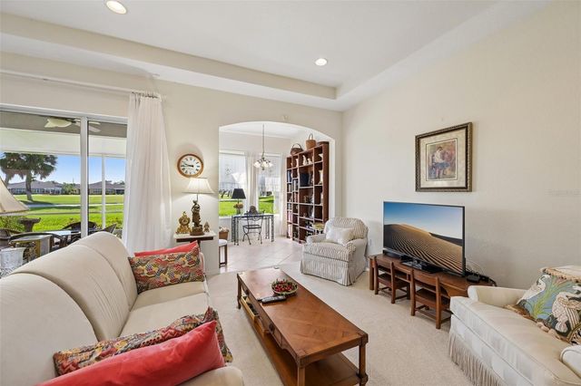2288 SIFIELD GREENS WAY, Sun City Center, FL 33573