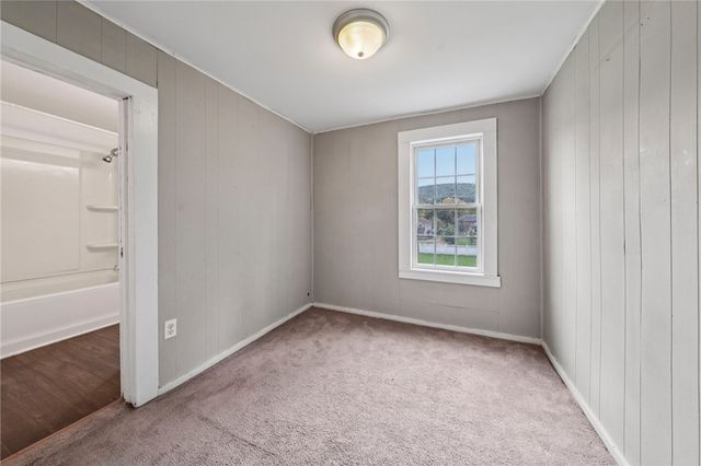 25 Chapel Street, Almond, NY 14804