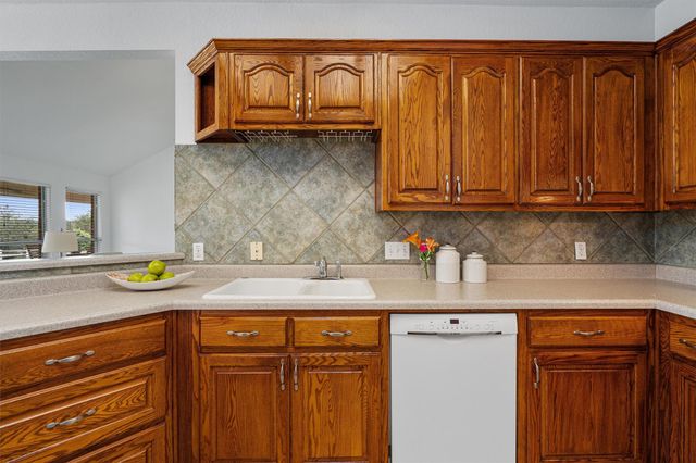 172 Thoroughbred TRCE, Liberty Hill, TX 78642