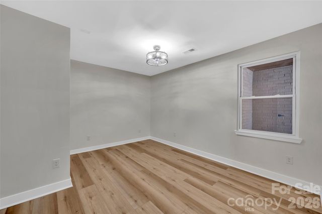 3942 Mcmillan Street, Charlotte, NC 28205