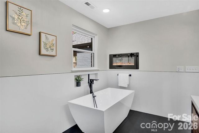 3942 Mcmillan Street, Charlotte, NC 28205