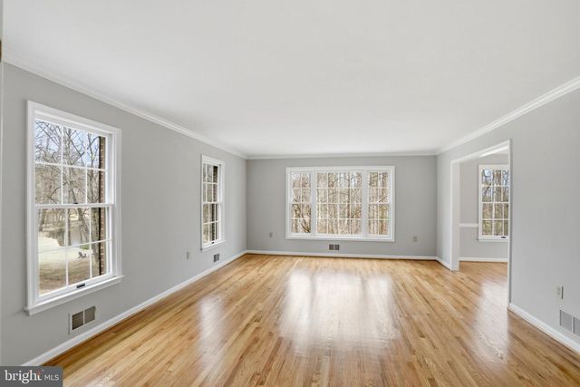 14424 DOVE LN, Leesburg, VA 20176