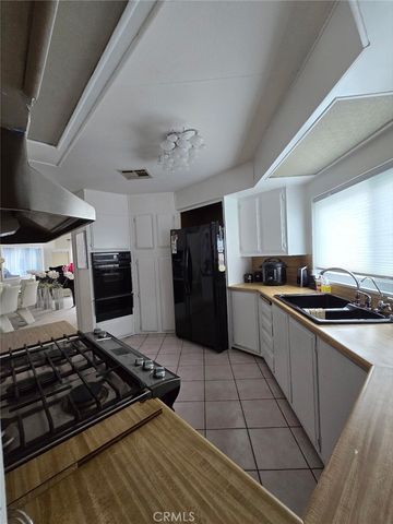 20651 El Nido, Perris, CA 92571