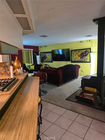 20651 El Nido, Perris, CA 92571