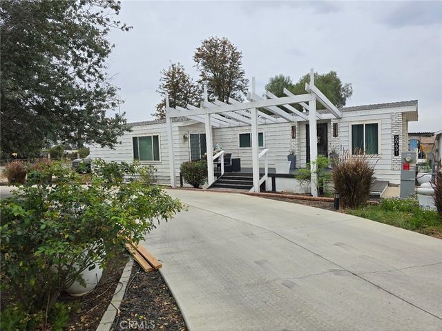 20651 El Nido, Perris, CA 92571