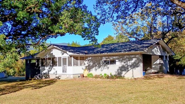 5080 Holly Creek Cool Springs Road, Chatsworth, GA 30705