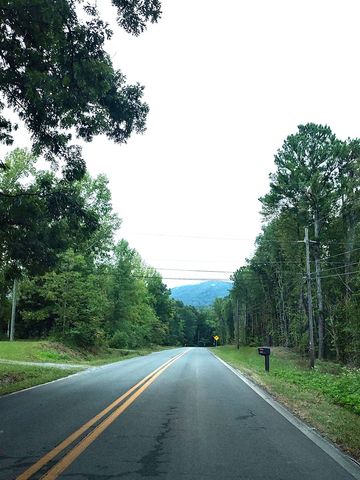 5080 Holly Creek Cool Springs Road, Chatsworth, GA 30705