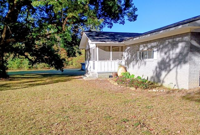 5080 Holly Creek Cool Springs Road, Chatsworth, GA 30705