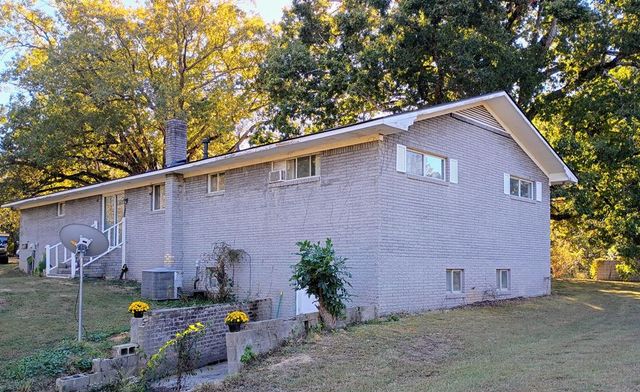 5080 Holly Creek Cool Springs Road, Chatsworth, GA 30705