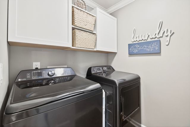 4000 Cadence Dr, Spring Hill, TN 37174