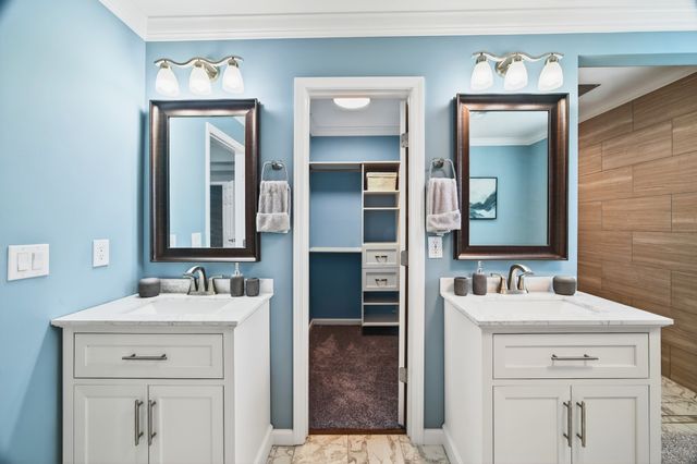 4000 Cadence Dr, Spring Hill, TN 37174