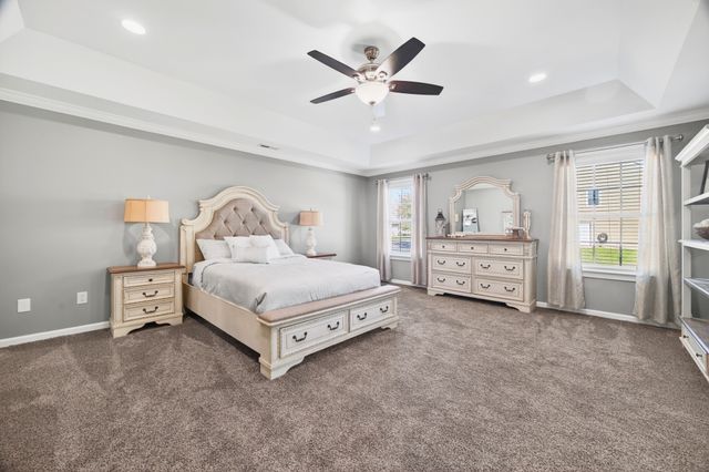 4000 Cadence Dr, Spring Hill, TN 37174