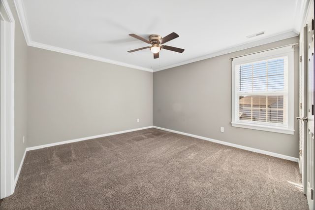 4000 Cadence Dr, Spring Hill, TN 37174