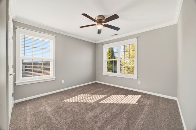 4000 Cadence Dr, Spring Hill, TN 37174