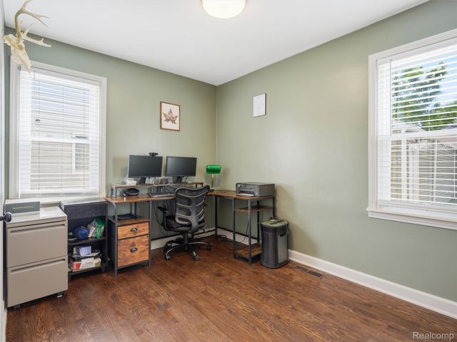 1514 S Wilson Avenue, Royal Oak, MI 48067