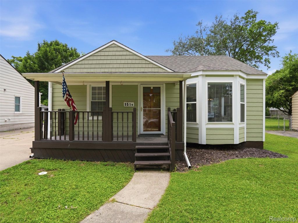 1514 S Wilson Avenue, Royal Oak, MI 48067