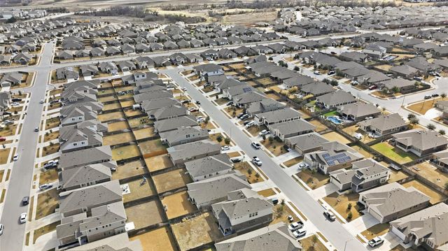 144 Falkland ST, Hutto, TX 78634