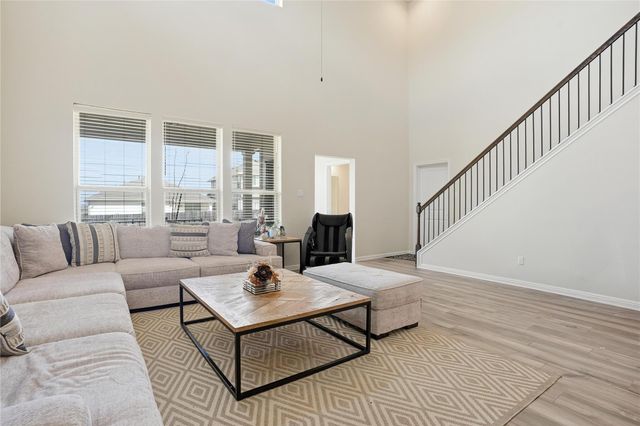 144 Falkland ST, Hutto, TX 78634