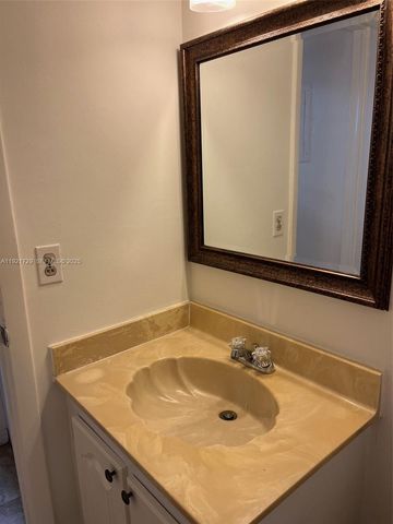 13500 NE 3rd Court 402, North Miami, FL 33161